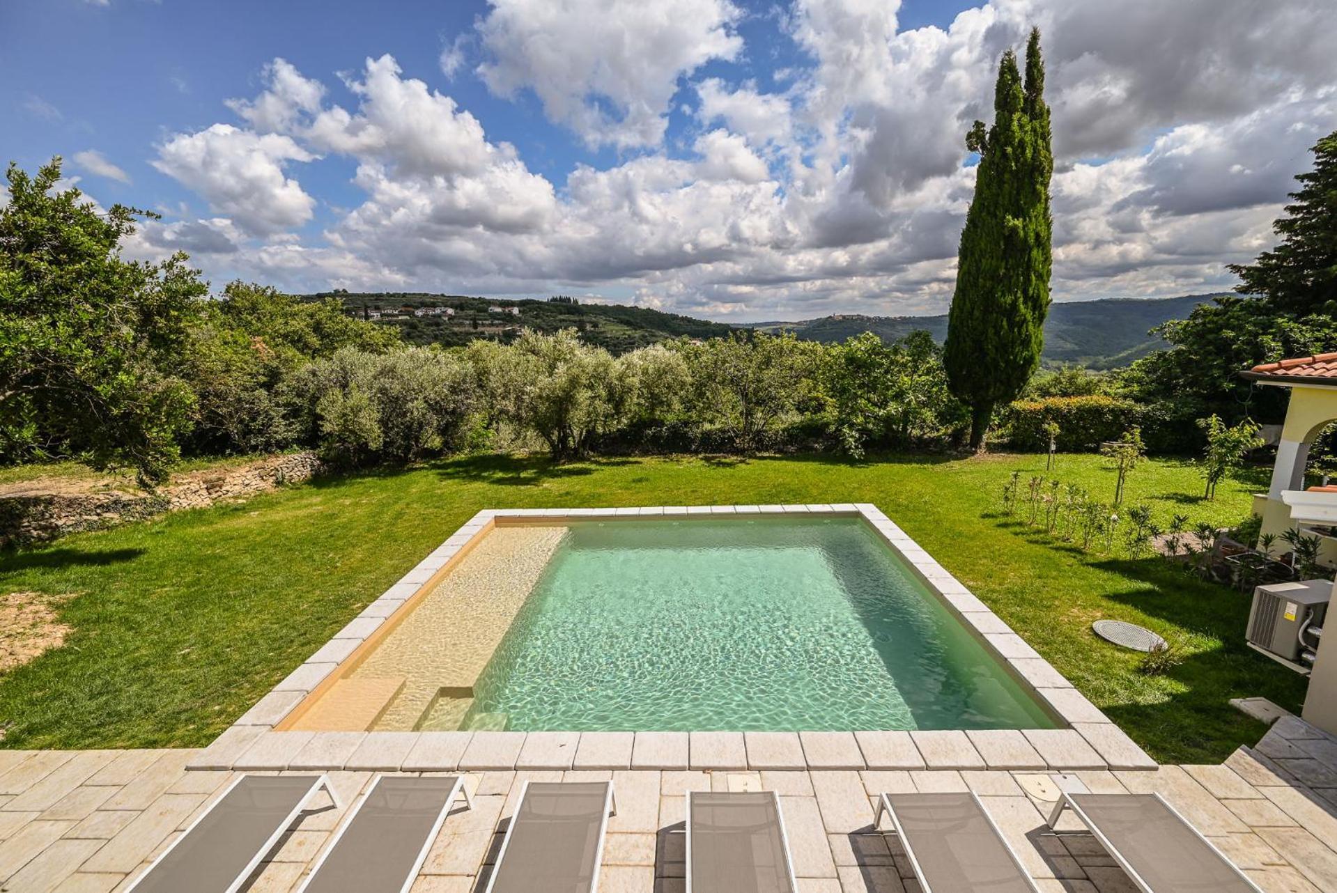 Medanni - Boutique House In Nature With Pool Izola Exterior photo
